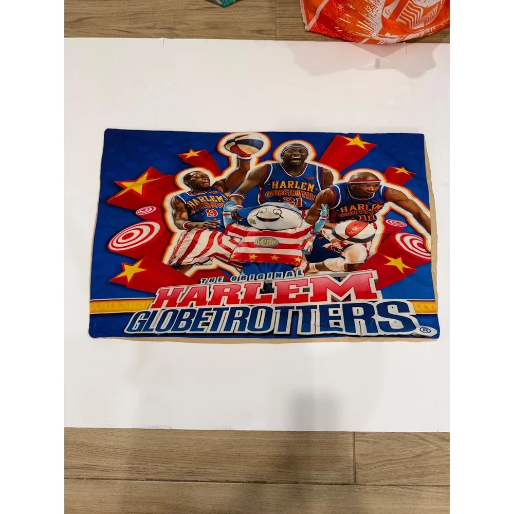 Harlem Globetrotters Throw‎ Blanket Comforter Pillow Sham Blue Red Basketball